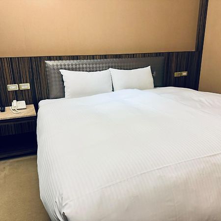 友愛京賞國際大飯店 Yoai Jing Shang Hotel Kaohsiung Eksteriør billede